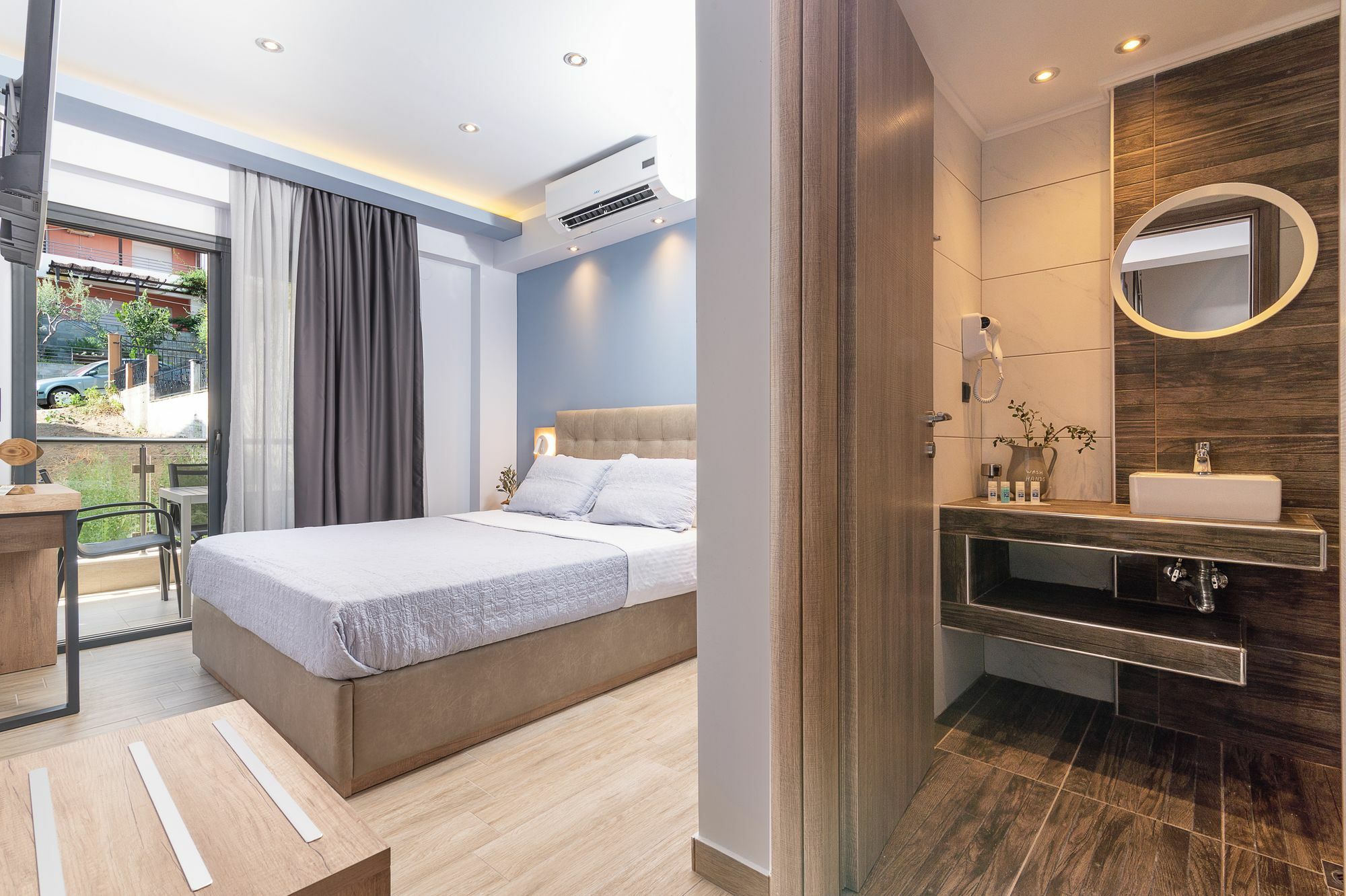 Oasis Hotel Сарти Екстериор снимка