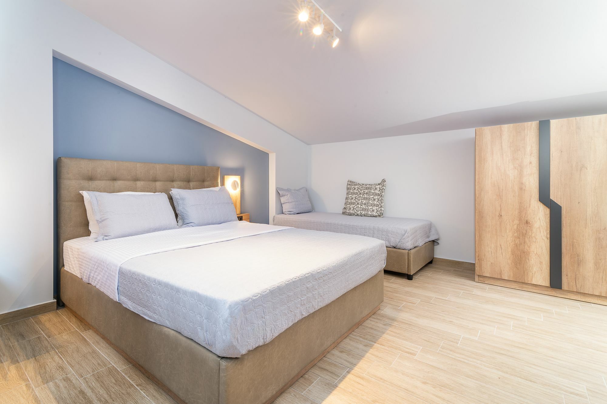 Oasis Hotel Сарти Екстериор снимка